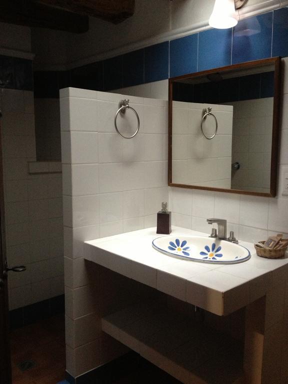 Hotel Meson Del Romero Тапальпа Номер фото